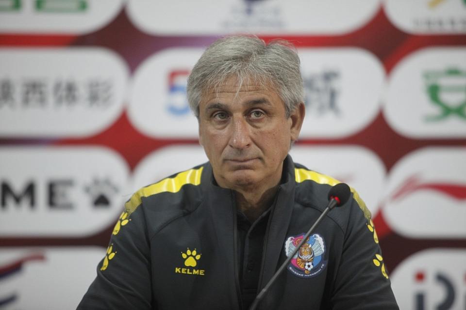 伟等个别来, 圳市青训基 伟等个别来, 圳市青训基